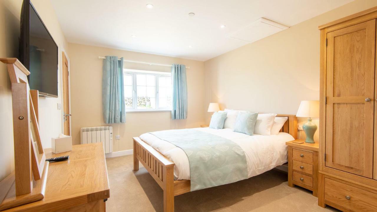Lastra Farm Hotel Amlwch エクステリア 写真